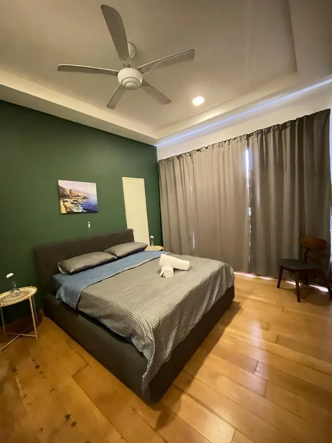 Lägenhet Crest Residence 2 Bedroom Condo With Klcc View Kuala Lumpur Malaysia